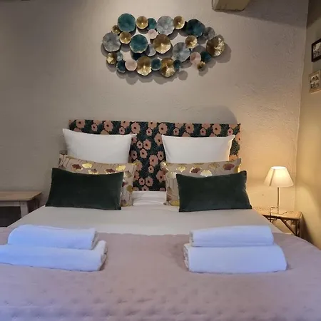 La Saint Jean Cosy For Two With Fireplace Centre Апартаменты