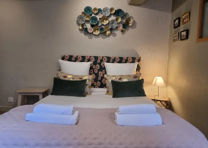 La Saint Jean Cosy For Two With Fireplace Centre Апартаменты